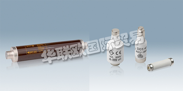 EFEN于1922年成立，生產(chǎn)高質(zhì)量的熔斷器產(chǎn)品。EFEN的質(zhì)量和環(huán)境管理體系證明了EFEN對(duì)高質(zhì)量的承諾，符合DIN ISO 14001，DIN ISO 9001和BD OHSAS 18001的認(rèn)證。EFEN為客戶(hù)提供完善可靠的解決方案，為從發(fā)電到電力存儲(chǔ)的安全接口以及用戶(hù)的選擇性調(diào)節(jié)提供了一致的解決方案，綜合解決方案可確保電源，基礎(chǔ)設(shè)施和工業(yè)各個(gè)領(lǐng)域的最高安全性，智能解決方案可確保可靠的通信和配電系統(tǒng)的最大可用性。下文為您介紹EFEN熔斷器。